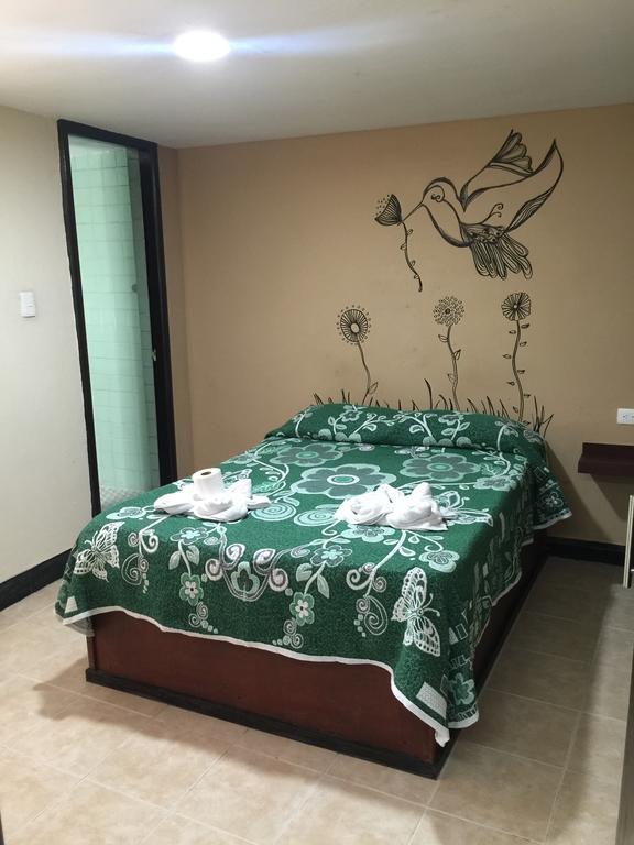 Hotel June Puebla Eksteriør bilde